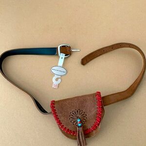 Women’s New Size 0/S Belted Leather Fanny Purse